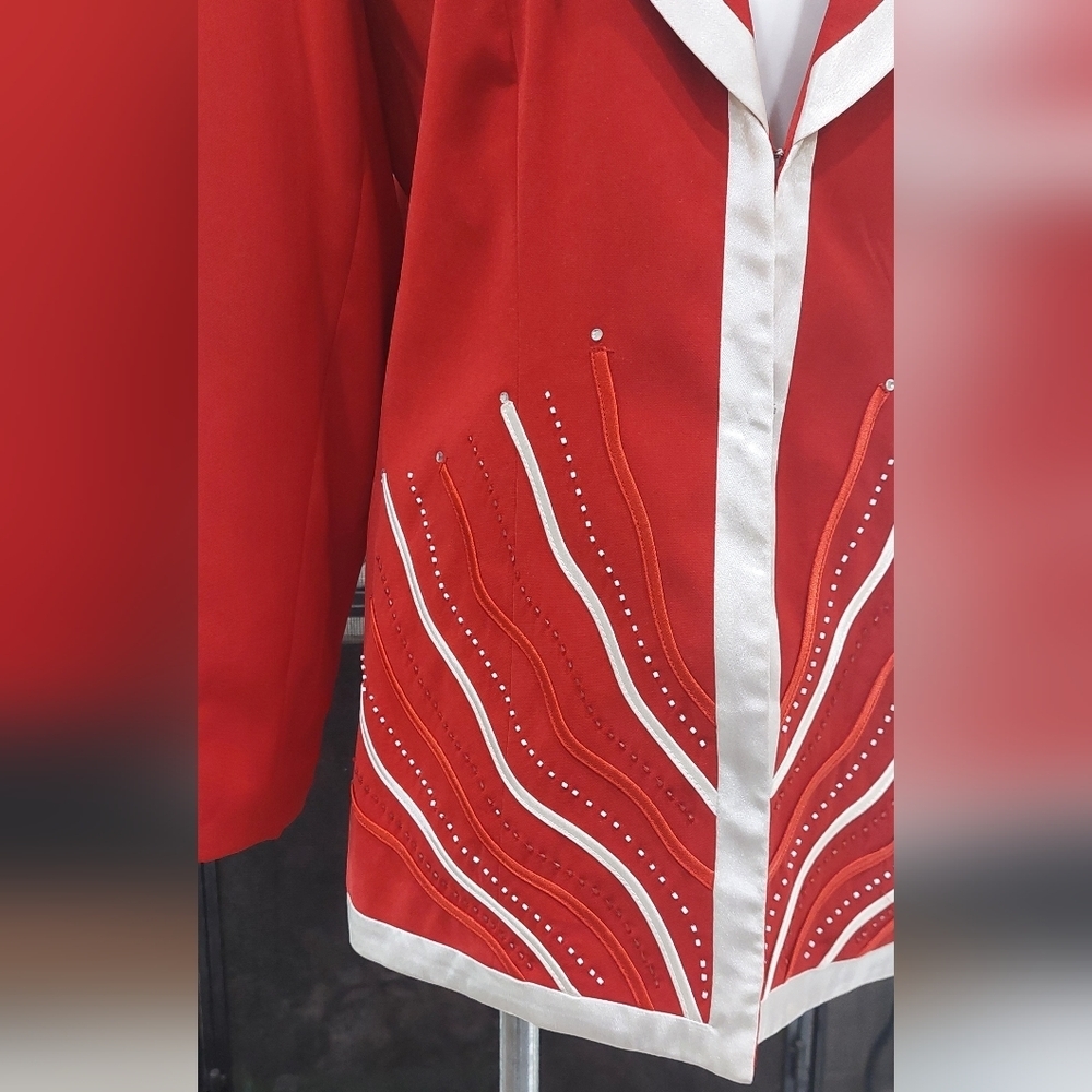 Elegant Red Blazer with White Trim & Rhinestone Detail Chic Statement Jacket NEW - Picture 3 of 12